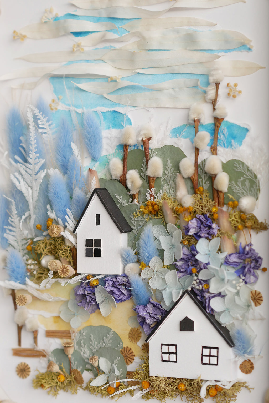 Hydrangea Hollow — Framed Botanical & Dried Flower Wall Art