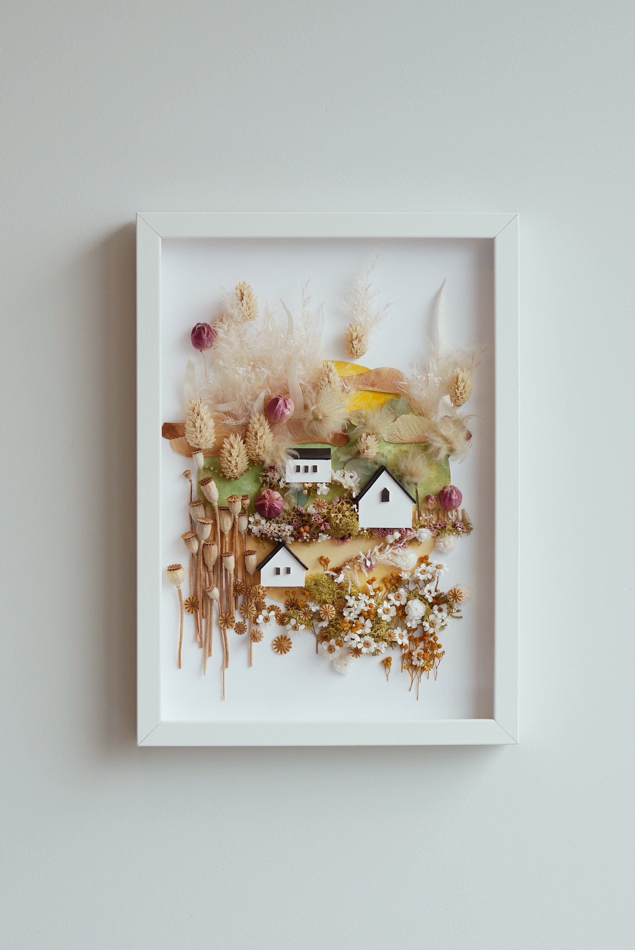 Poppy Meadow Hollow — Framed Botanical & Dried Flower Wall Art