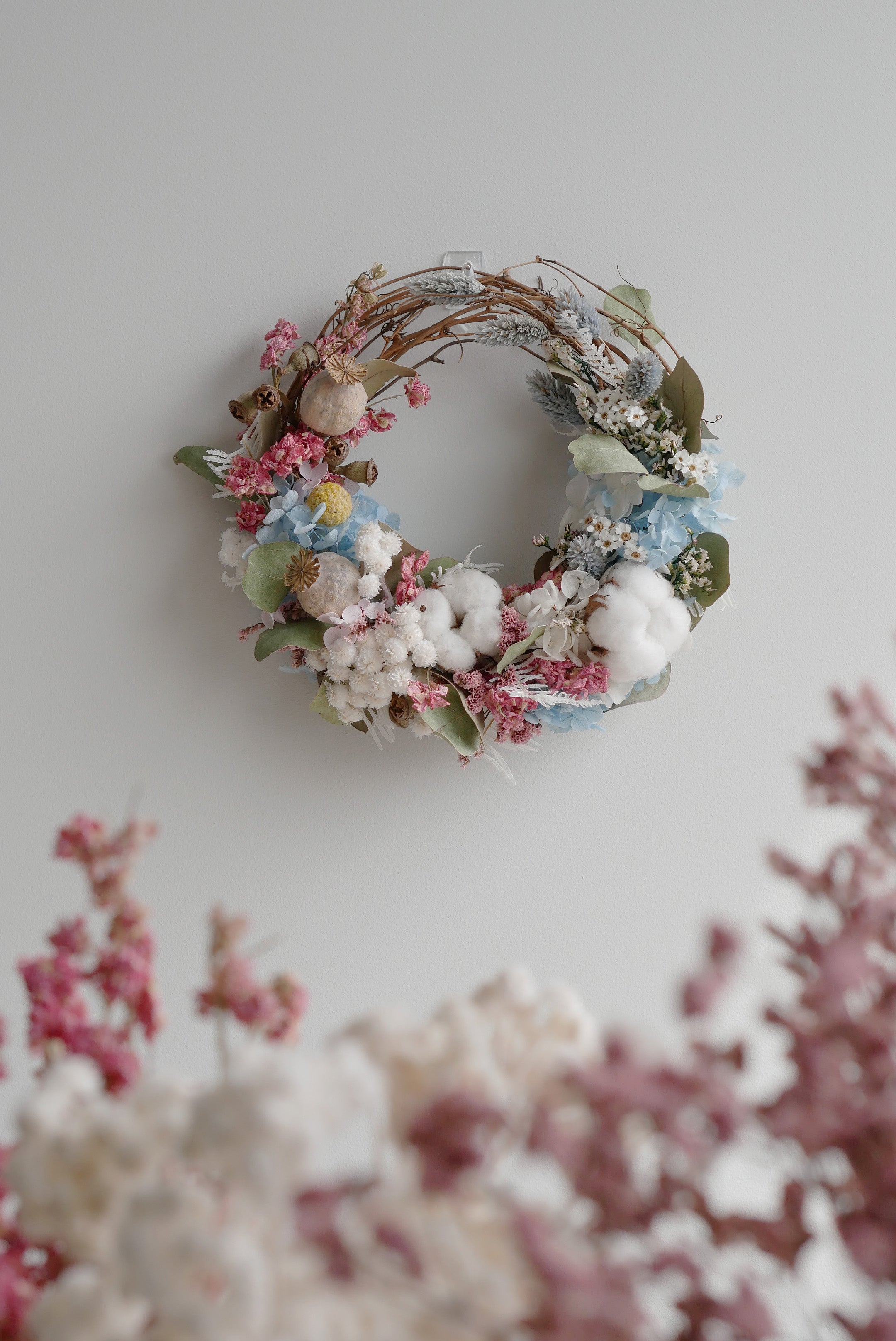 Cotton & Poppy Meadow Wreath — Dried Flower & Twig Wall Wreath
